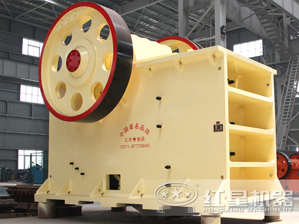 大型粉碎石頭機(jī)多少錢(qián)一臺(tái)？有沒(méi)有優(yōu)質(zhì)廠商可推薦的