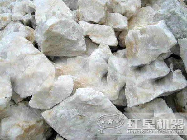 時(shí)產(chǎn)800噸的硅石破碎生產(chǎn)線需要哪些設(shè)備？需要投資多少錢？