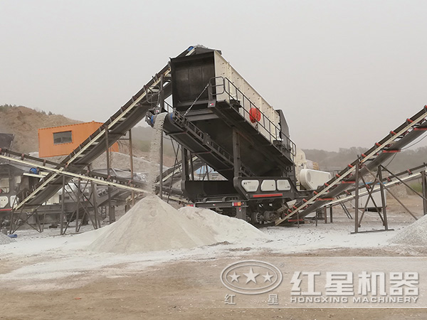汽車移動磕石機多少錢，性價比怎么樣？