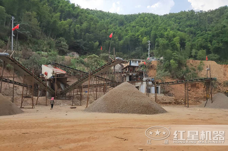 15萬預(yù)算，能買到哪種河卵石及建筑廢料用多功能破碎機？