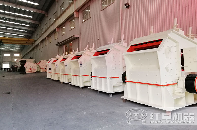 1315和1214反擊破能吃多少料？堵料導(dǎo)致停機(jī)，影響生產(chǎn)怎么辦？